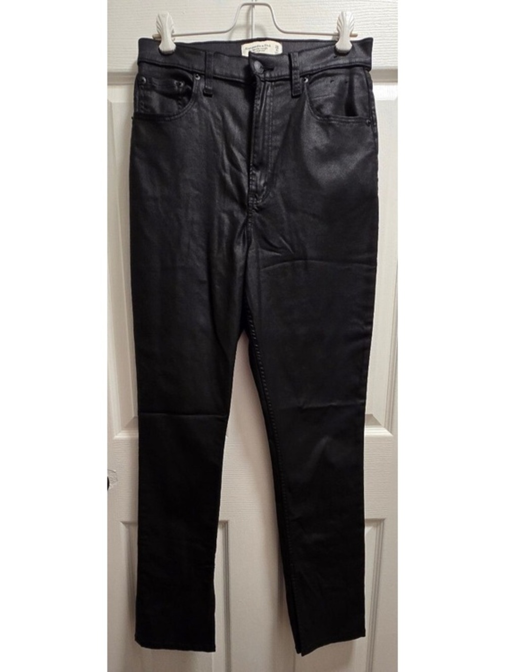 Abercrombie & Fitch The '90s Slim Straight Ultra High Rise Black Slim Jeans